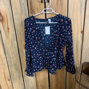 Ditsy floral ruched self-tie peplum top